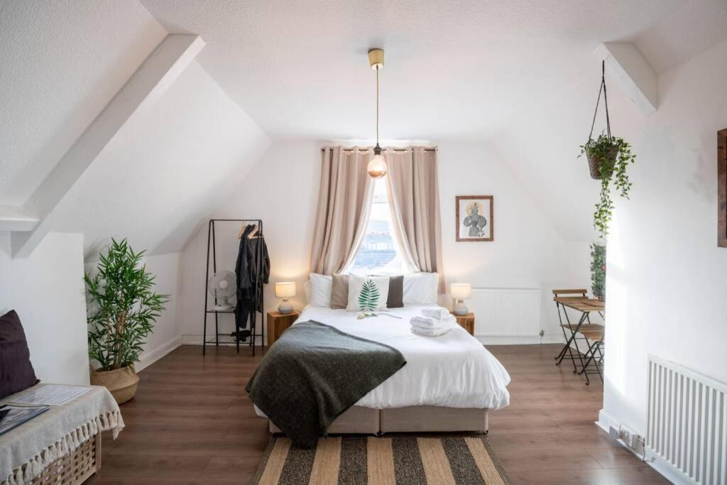 Phenix Central - Huge 3 Bed, Super Equipped Apartment. Cardiff Eksteriør billede
