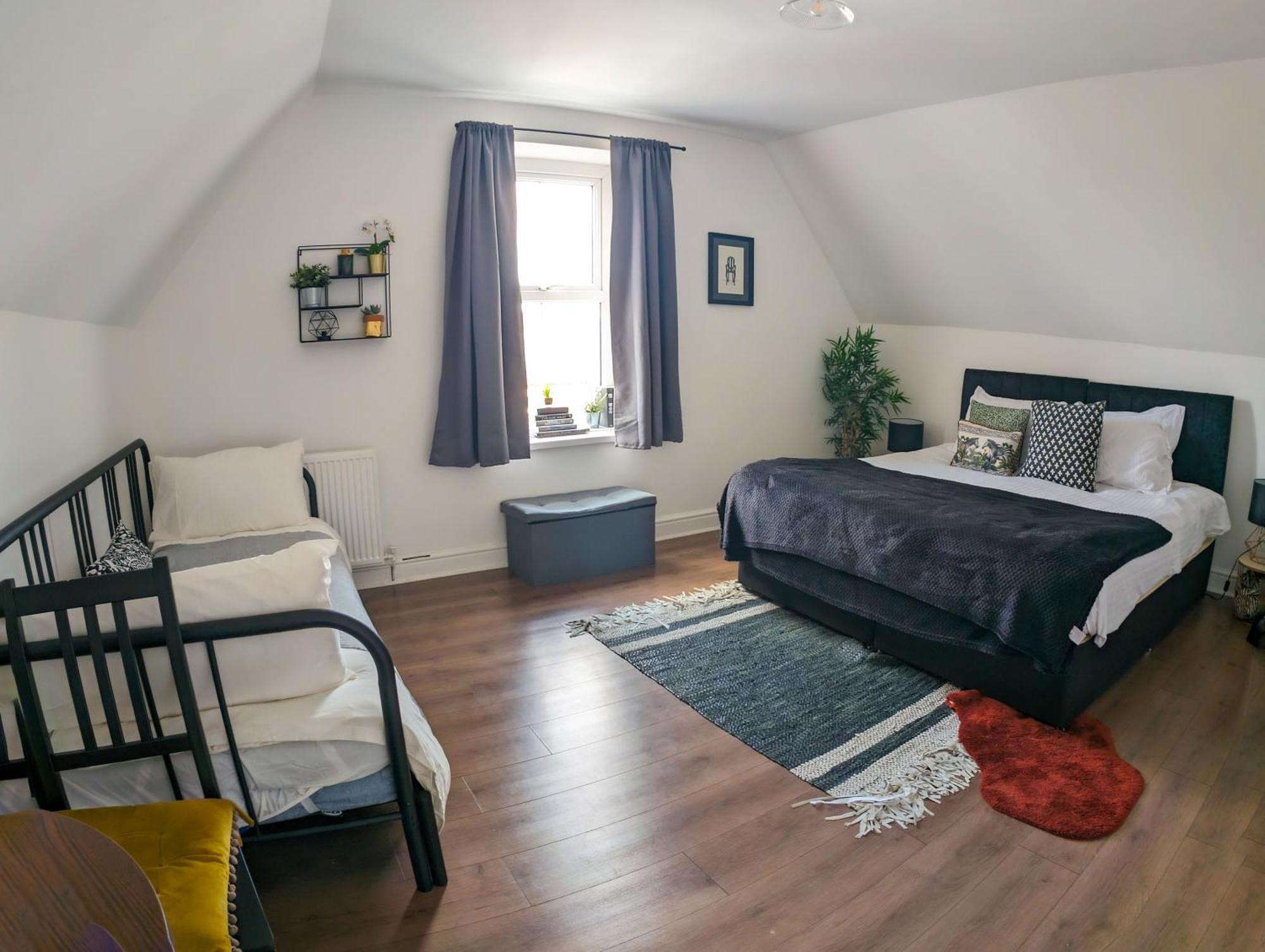 Phenix Central - Huge 3 Bed, Super Equipped Apartment. Cardiff Eksteriør billede